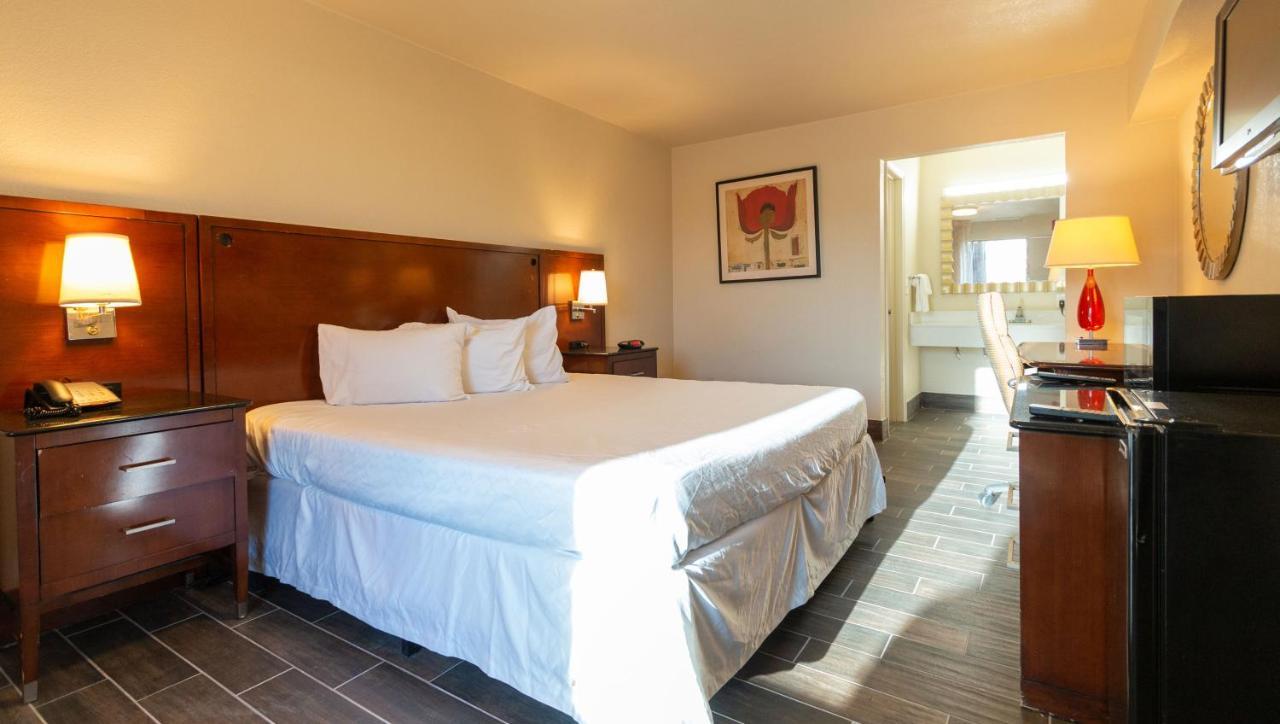 אירווינג Magnuson Extended Stay And Suites Airport Hotel מראה חיצוני תמונה